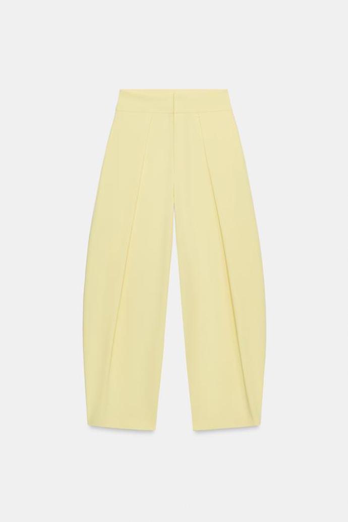 Kalhoty barrel se záševky, Zara, 849 Kč