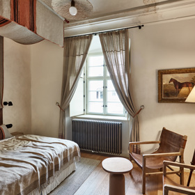 Dechberoucí proměna: apartmán U Jelenů v areálu žďárského zámku se pod dohledem designérky změnil k nepoznání Dechberoucí proměna: apartmán U Jelenů v areálu žďárského zámku se pod dohledem designérky změnil k nepoznání