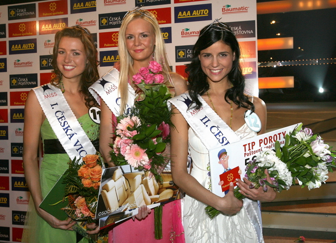 Lucie vyhrála soutěž krásy v roce 2007 Lucie vyhrála soutěž krásy v roce 2007