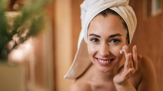 Osobně vyzkoušeno: Znáte skin syncing? Péče o pleť přizpůsobená fázím menstruačního cyklu je jako zázrak Osobně vyzkoušeno: Znáte skin syncing? Péče o pleť přizpůsobená fázím menstruačního cyklu je jako zázrak