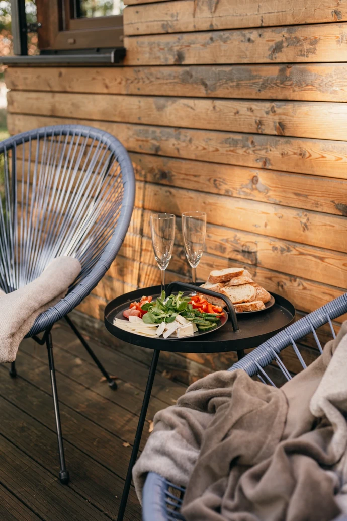 Skandinávské hygge u Písku: Tiny Vacation nabízí design, pohodlí i pořádnou dávku přírody na pouhých 26 metrech čtverečních
