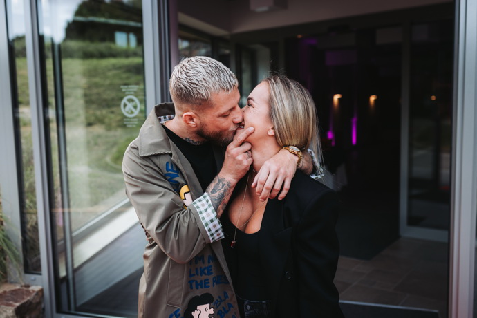 Radek Roušal a Nela Slováková ukázali lásku.