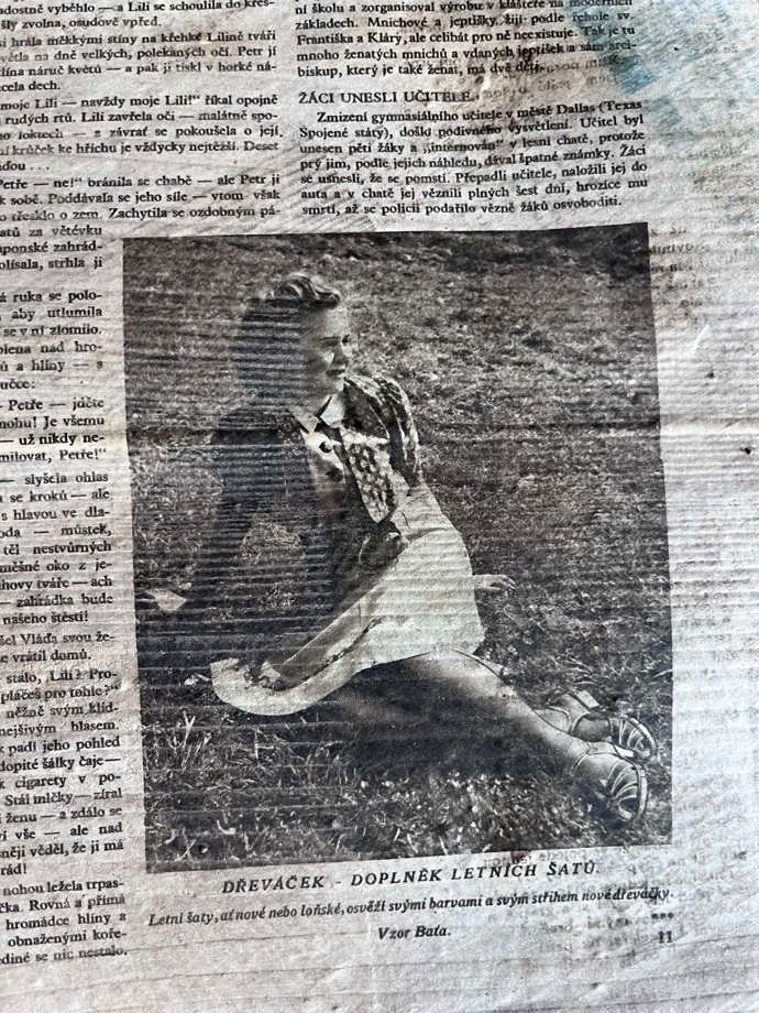 Dřeváky byly populárním obutím již v roce 1940.