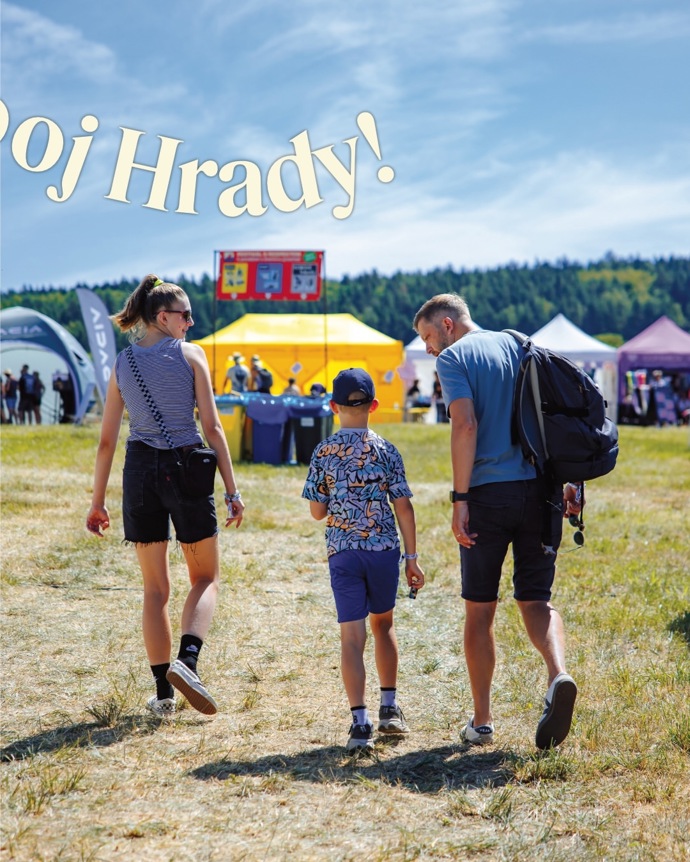 Vít Rakušan vzal rodinu na festival.