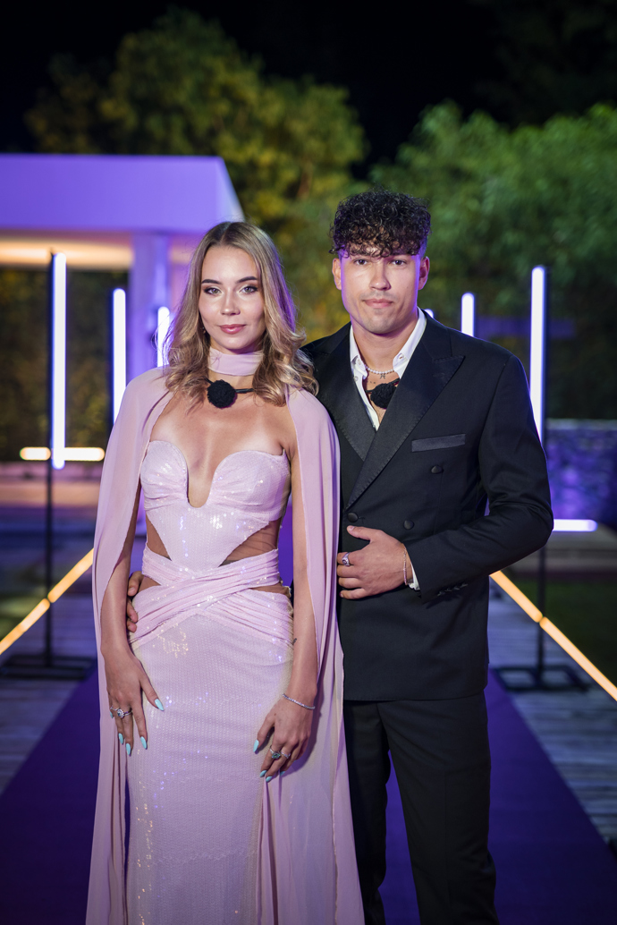Dominik a Laura. 