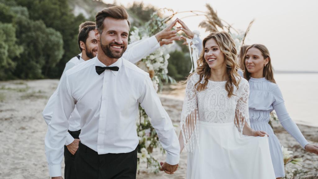 Svatba v moderním stylu: Destination wedding snoubí slavnost, cestování i jedinečné zážitky Svatba v moderním stylu: Destination wedding snoubí slavnost, cestování i jedinečné zážitky