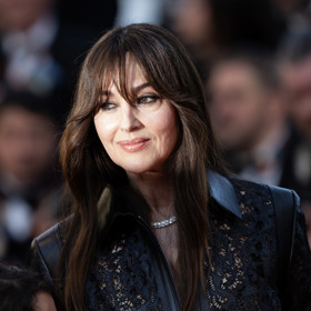 Monica Bellucci svoji ženskost podtrhla rafinovanou krajkou Monica Bellucci svoji ženskost podtrhla rafinovanou krajkou