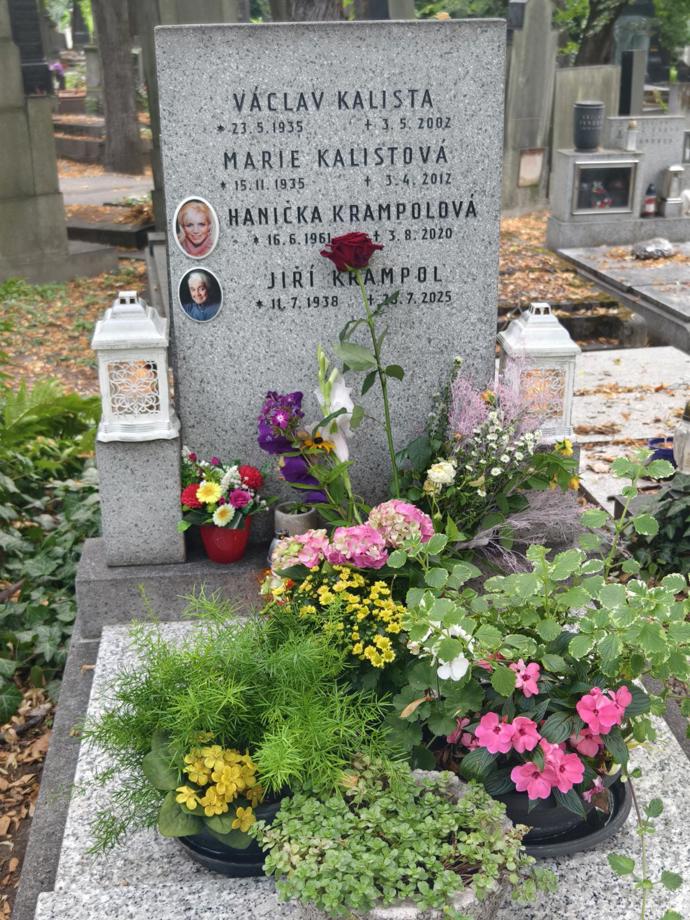 Dvojice už je zase spolu. Tentokrát na onom světě.