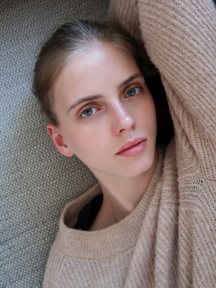 Model Dexter Franc nyní bojuje v Římě.