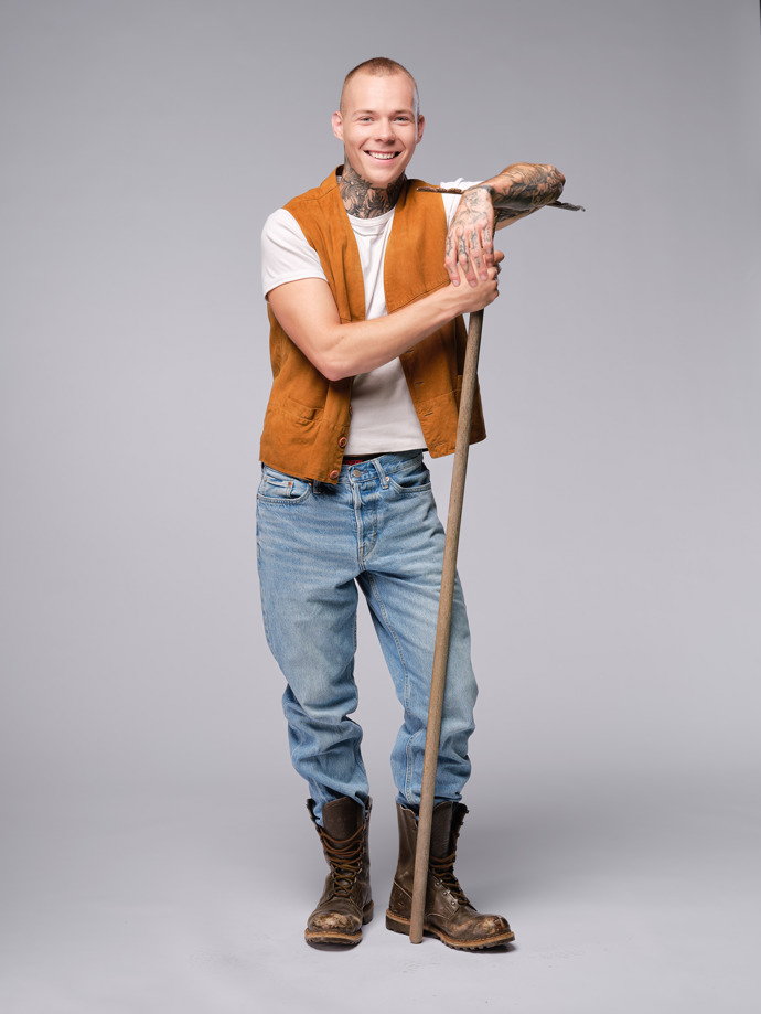 Erik je nová posila na Farmě