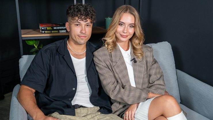 eXtra host - AYTO Laura Petríková a Dominik Kuchta foto 01