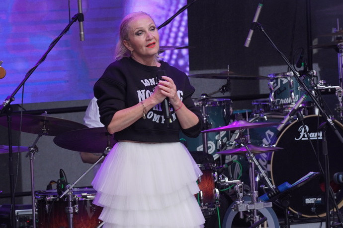 Zpěvačka odjíždí z festivalu nadmíru spokojená. 