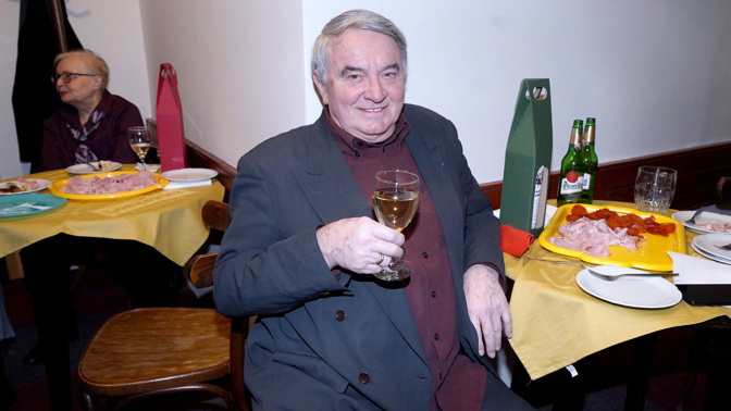 Vlastimil Harapes nedokázal překousnout jednu poznámku známé herečky: Omluvu od Květy Fialové nikdy nepřijal