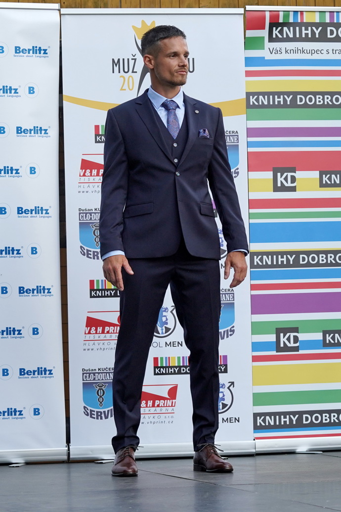 Soutěžící Tomáš Velinský. 