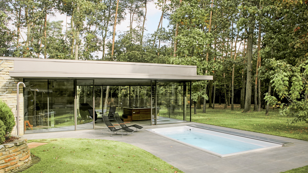 Wellness na kraji lesa: Jedna zdařilá realizace a rady architektky, jak si zařídit vlastní prostor pro relax Wellness na kraji lesa: Jedna zdařilá realizace a rady architektky, jak si zařídit vlastní prostor pro relax