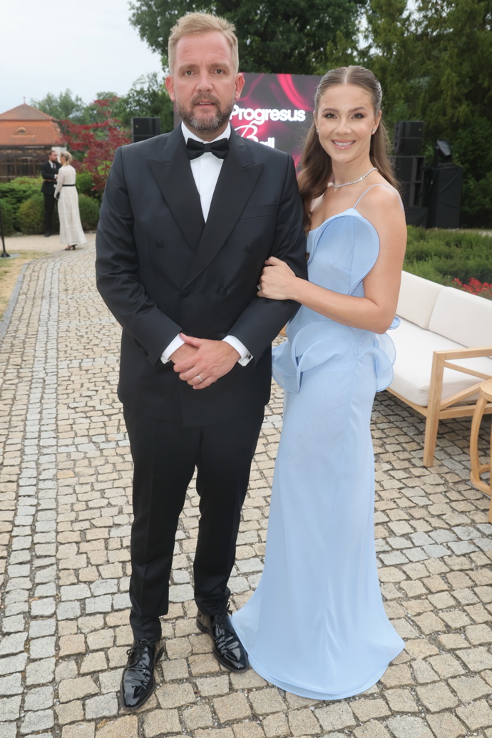 Nechyběl ani moderátor Libor Bouček s manželkou Gabrielou.