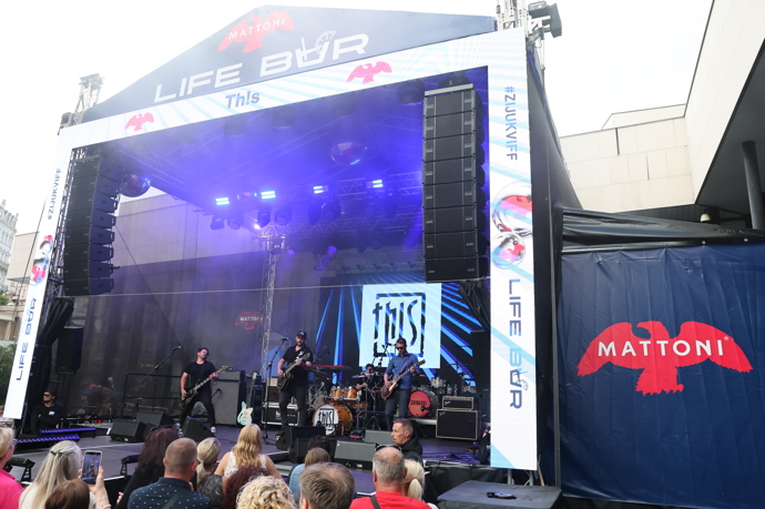 Kapela Th!s odehrála skvělý koncert.