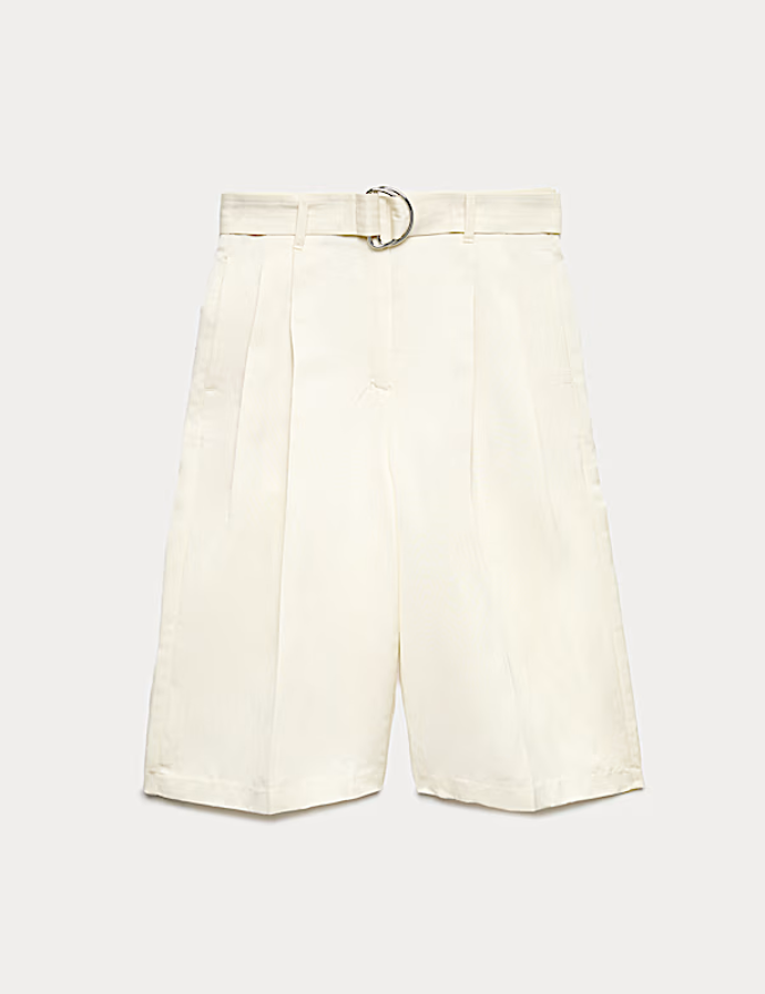 Bermudy s páskem ze směsi lnu, Marks&Spencer, 1099 Kč
