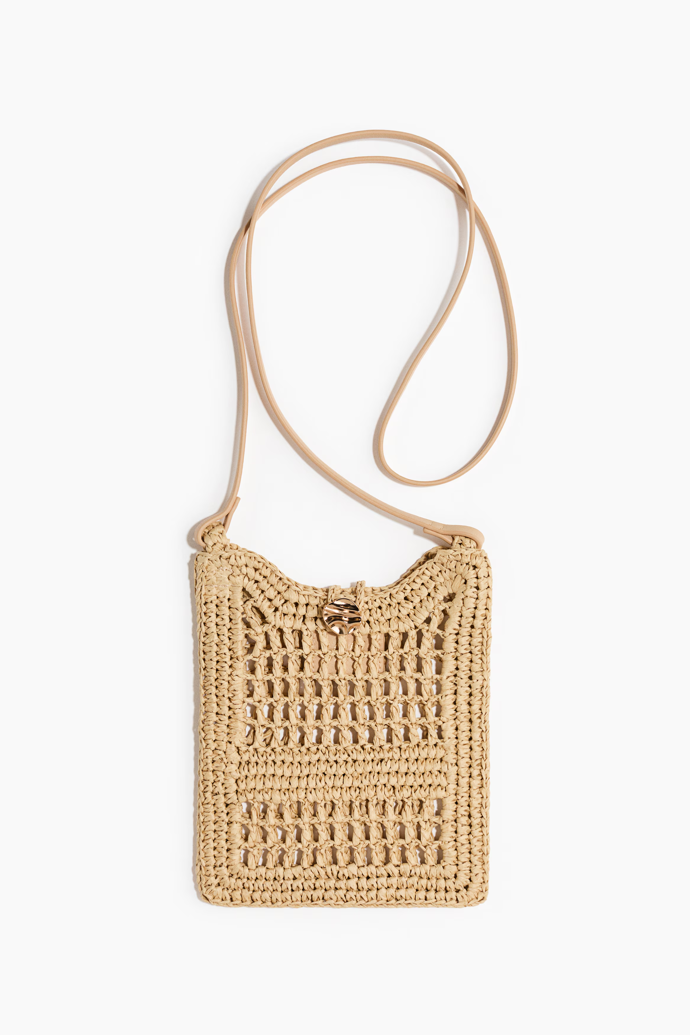 Slaměná taštička na mobil, H&M, 499 Kč