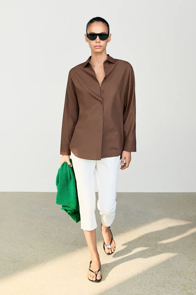 Popelínová košile Massimo Dutti, 2 000 Kč