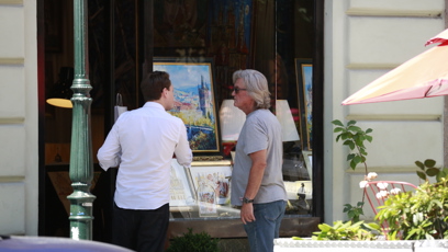 FOTO: Hollywoodský pár Kurt Russell a Goldie Hawn zamířili do obchodu s obrazy.