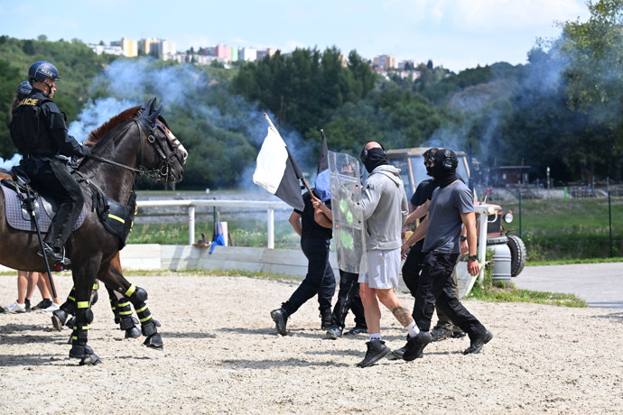 Zásah policistů.