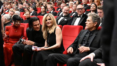 FOTO: Kevin Bacon působil mírně nervózně.