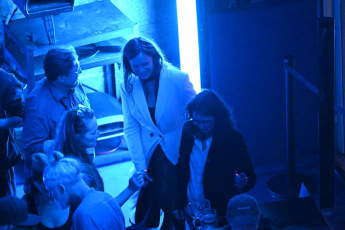 Ester Geislerová se na party dobře bavila. 