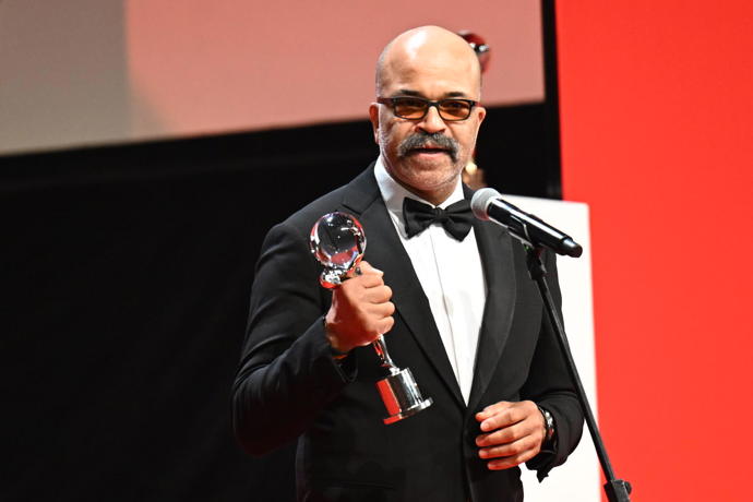 Jeffrey Wright si ceny velmi váží.