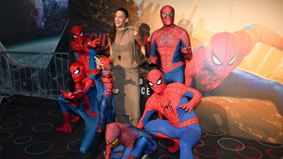 FOTO: Malý Jiřík mezi Spider-Many skvěle zapadl.