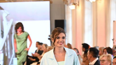 FOTO: Denisa Pfauserová na přehlídce Martiny Pipkové Loudové.