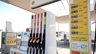 FOTO: Běžná nafta vyjde u Shellu na 44,90 Kč, prémiový V-Power Diesel šplhá k 49,40 Kč.
