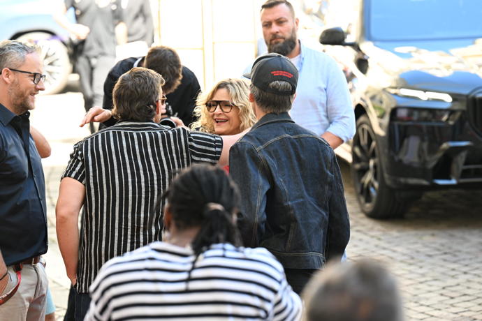 Kyra Sedgwick je velmi přátelská.