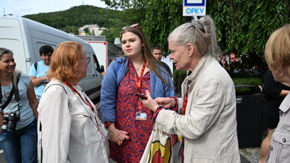 FOTO: Herečky Zuzana Bydžovská a Iva Janžurová ve Varech.