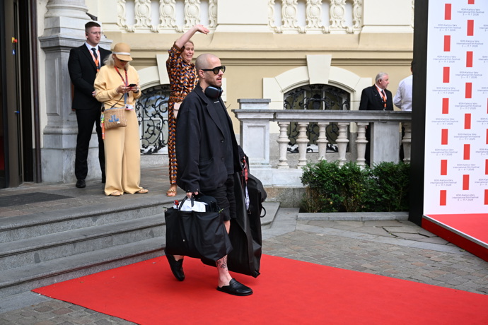 60. ročník Mezinárodního filmového festivalu v Karlových Varech.