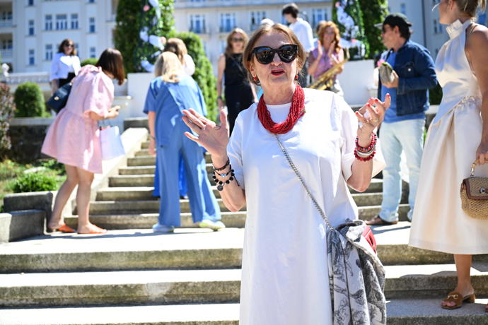 Eva Holubová na představení filmu Bardotky.