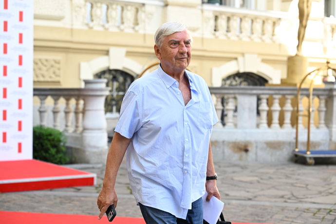 Miroslav Donutil nemůže chybět.