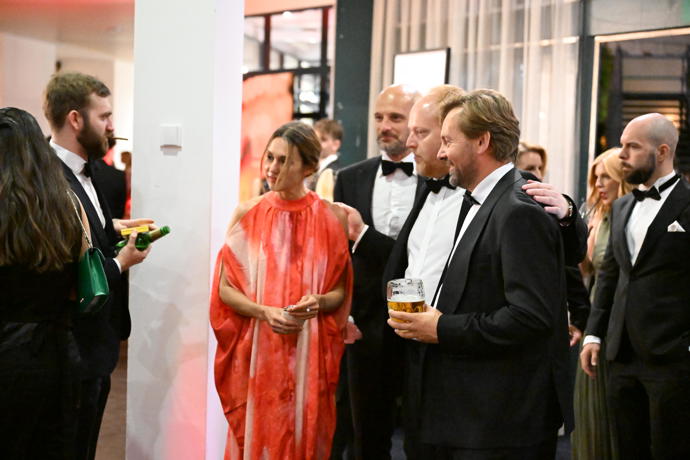 Party po skončení karlovarského festivalu.