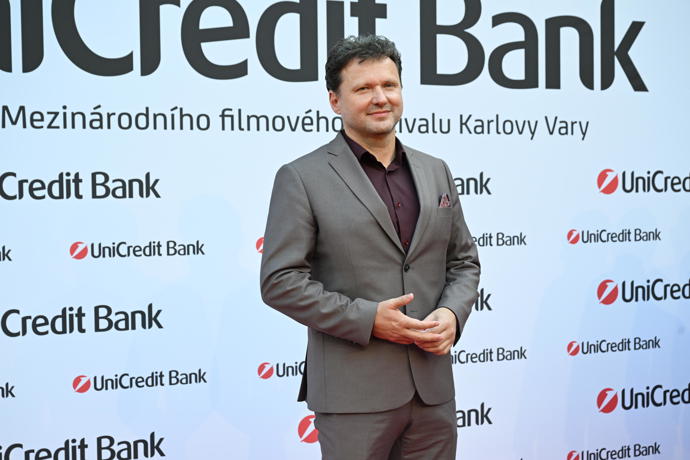 Radek Vondráček na party UniCredit Bank ve Varech.