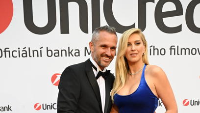 FOTO: Manželé Hejdovi na party UniCredit Bank ve Varech.