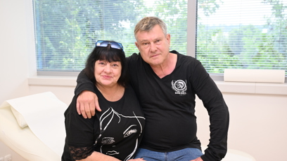 FOTO: Dana Bartůňková s Jiřím Sequensem na klinice plastické chirurgie Aesthevita.