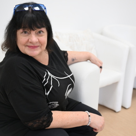 Dana Bartůňková rozdávala úsměvy na všechny strany.