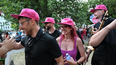 FOTO: Markéta Gregorová se členy své kapely.