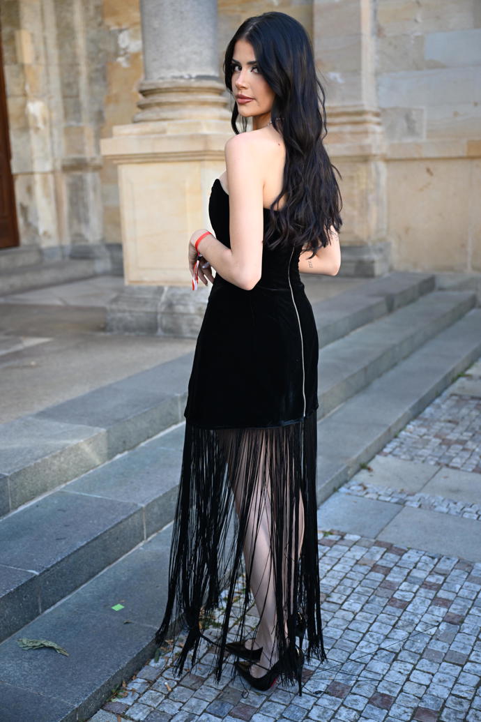 Krásná Dominique Alagia.