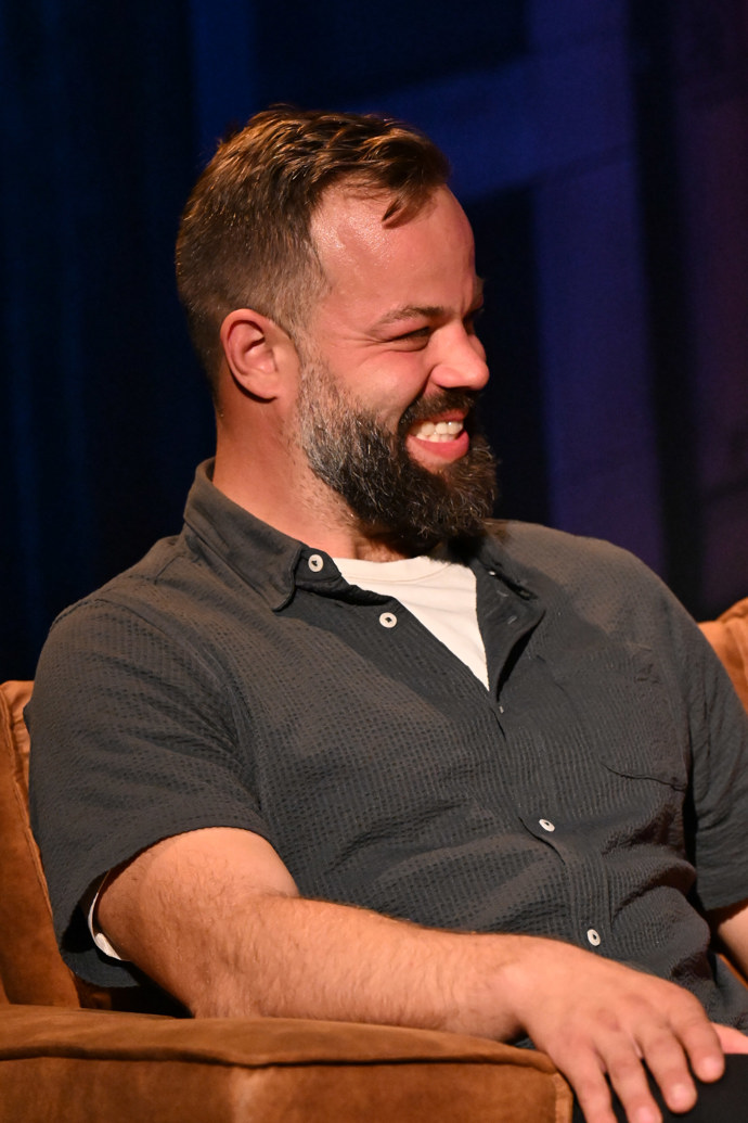 Radko Gudas v pořadu 7 pádů Honzy Dědka. 