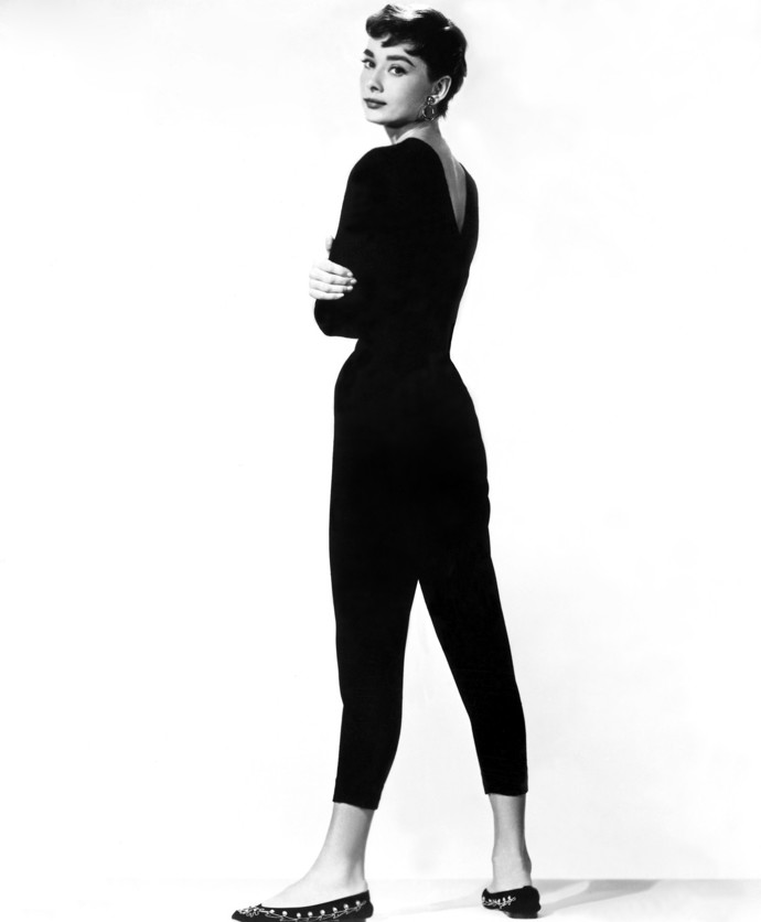 Legendy stříbrného plátna jako Audrey Hepburn a její neméně známé herecké kolegyně v 50.letech holdovali capri kalhotám.