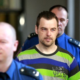 Petr Kramný se stal veřejně známým poté, co byly na společné rodinné dovolené v Egyptě zavražděny jeho žena a dcera.
