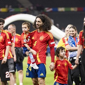 Marc Cucurella s rodinou.