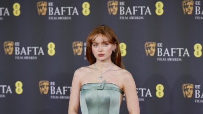 FOTO: Sadie Sink na cenách Bafta v roce 2026.