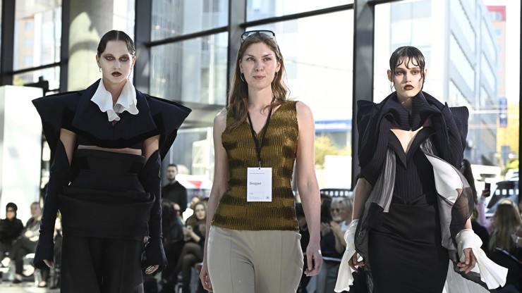Absolutním vítězem soutěže Mattoni Young Fashion Stars 2026 se stala Barbora Kotěšovcová.